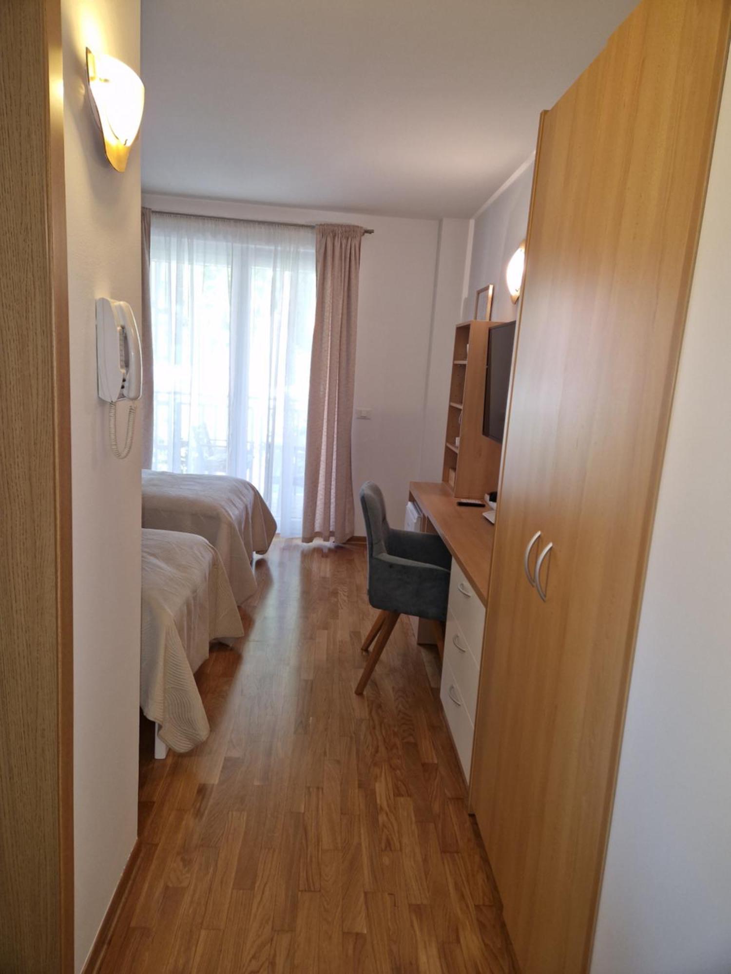 211 - Jadranka *